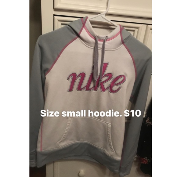 Nike hoodie - Picture 1 of 1
